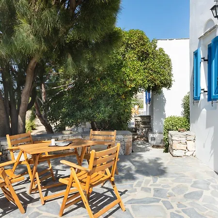 Apartahotel Sunrock - Begonia Naxos City