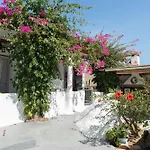 Lejlighedshotel Sunrock - Begonia 3*