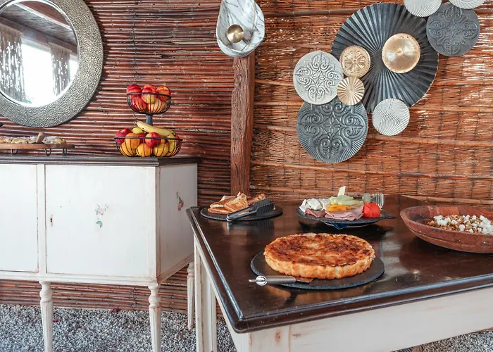 Sunrock - Begonia Naxos City